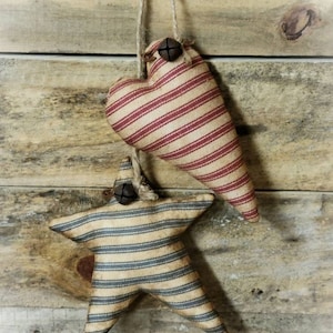 Primitive Fabric Heart and Star Hanger ~ Peg Hanger ~ Primitive Decor ~ Primitive Country ~ Primitive Ornament ~ Rustic Decor
