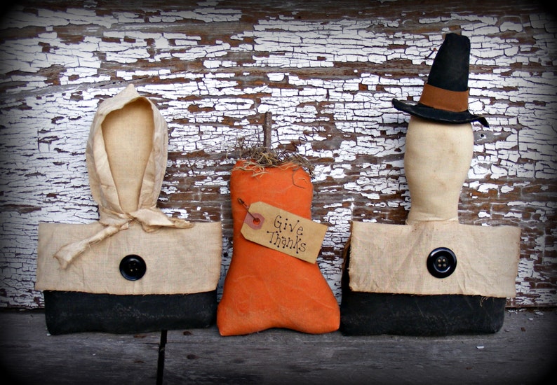 Thanksgiving Decor ~ Pilgrim and Pumpkin Table Sitters ~ Primitive ...