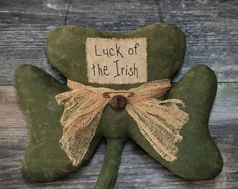 Primitive Shamrock Door Hanger ~ St Patrick's Day Door Hanger ~ Primitive St Patrick's Day Decor ~ Shamrock Decor ~ Spring Door Hanger