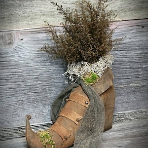 Primitive Witches Boot ~ Primitive Halloween ~ Primitive Witch Boot ~ Primitive Decor ~ Witches Boots ~ Witch Boot ~ Primitive Fall