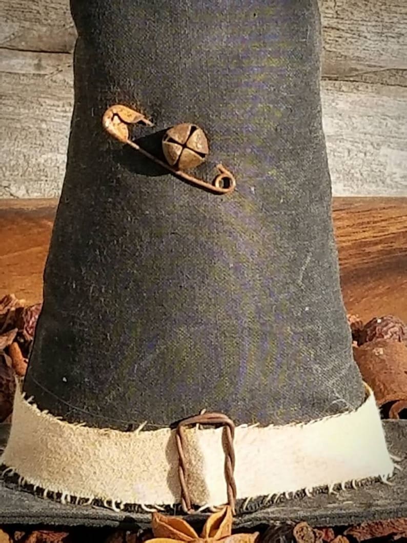 Thanksgiving Decor Pilgrim Hat Sitters Bowl Fillers Primitive Decor Primitive Fall Teired Tray Decor Primitive Bowl Fillers image 7