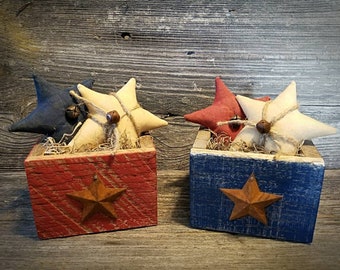 Primitive Americana Decor ~ Patriotic Decor ~ Fourth Of July ~ 4th Of July ~ July 4th ~ Red White and Blue ~ Table Sitter ~ Shelf Sitter