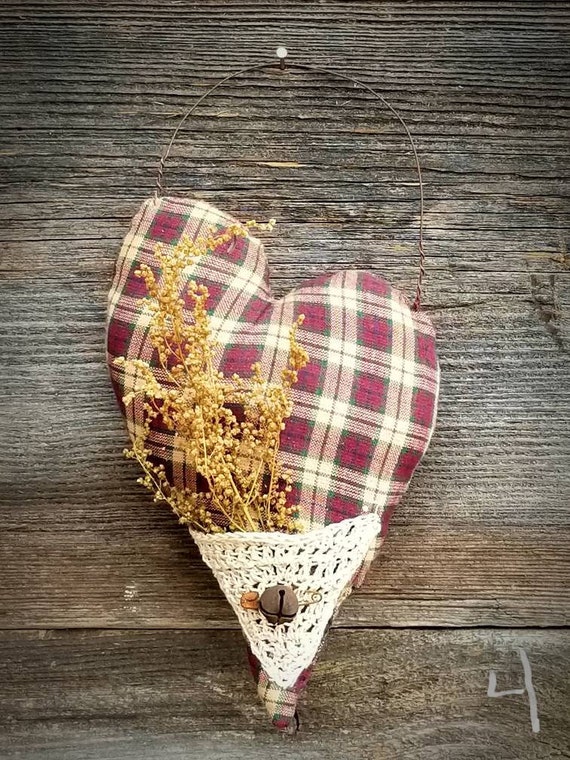 Primitive Farmhouse Handmade Valentines Love Heart Hanger