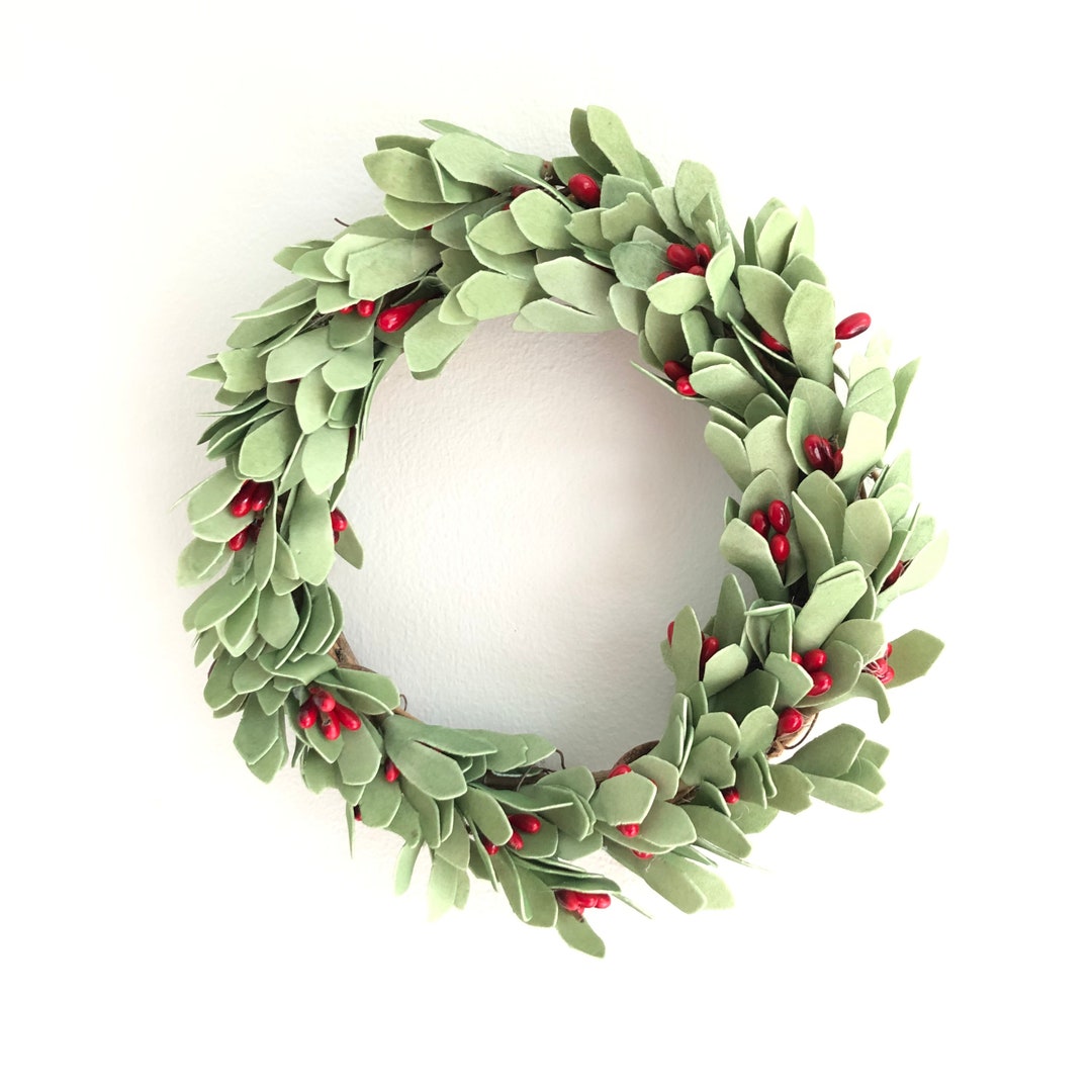 Mini Christmas Candle Wreath, Holiday Mini Wreath, Candle Ring Wreath