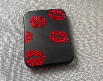 Bedazzled Red Lips Compact Mirror – Pocket Makeup Mirror with LED Lights