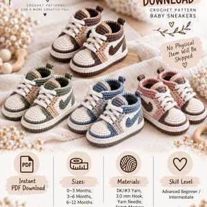 Può includere: Un modello all'uncinetto in download digitale per scarpe da ginnastica per neonati di knotstich studio. L'immagine mostra tre paia di scarpine lavorate all'uncinetto nei colori marrone, verde, blu e rosa, con lacci bianchi e dettagli laterali.