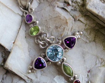 925 Faceted Gemstone Cross, Blue Topaz, Amethyst, Peridot, Garnet, 8g