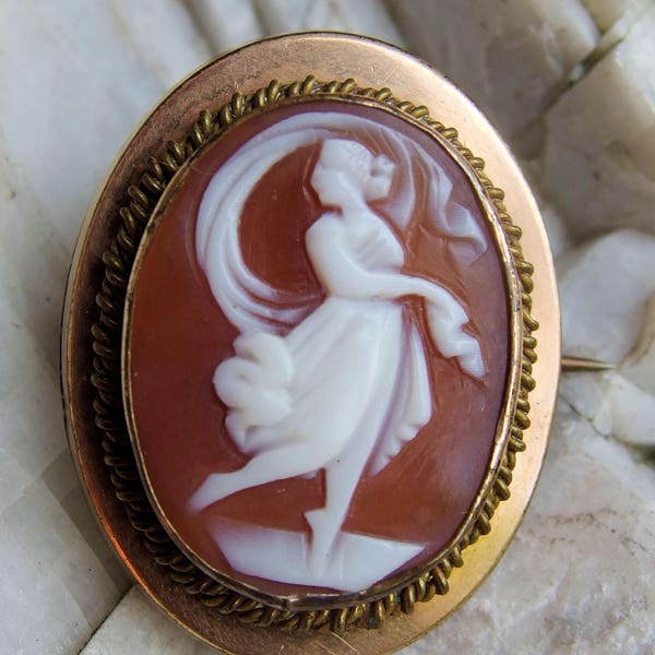 19th Century Cameo Brooch, Elegant Full Figure Image of Dancing Lady, Gold Fill Mount, Wire Twist Trim, Unsigned
