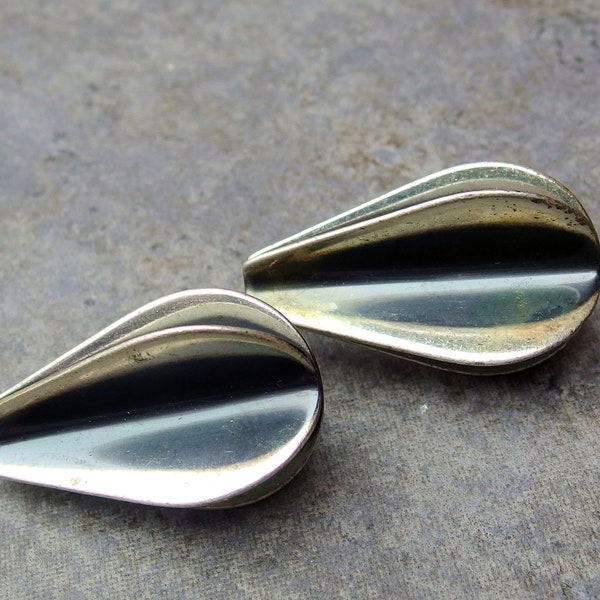 ORB Clip on Earrings, Modernist Design by Otto Robert Bade, 3-Dimensional Teardrop Design, Hinged Clip Backs, Signed, 1 1/2" x 3/4", Stylish