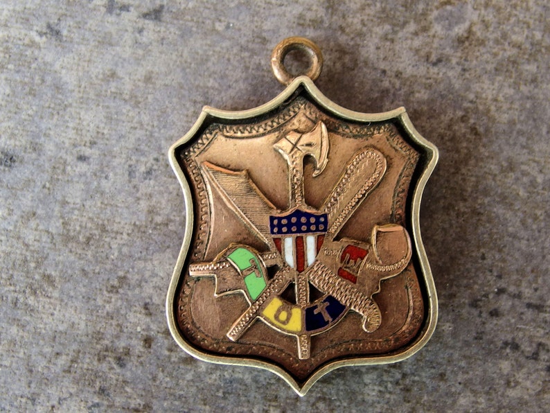 Embossed Woman with Cherub on Back Redmen Double Sided Shield Fob Nice Enamel TOTE Insignia with Weaponry U.S Rare RGP Flag Shield