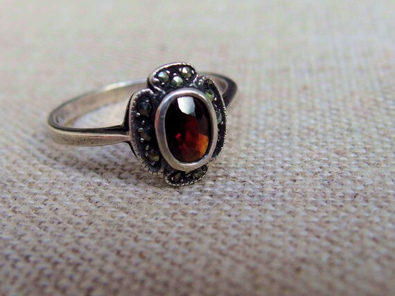 1940's Sterling Silver Garnet Marcasite Ring, Wel… - image 10