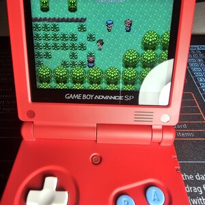 Game Boy Advance SP IPS V5 Modded Console | USB-C Charging | FunnyPlaying 950mAh Battery | Upgraded Speaker | Retro Handheld Game System bild 9