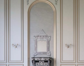 Syrian Damascene Mother-of-Pearl and Bone Inlaid Walnut Wall Console Shelf with Mirror, one of a kind