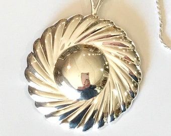 Vintage Necklace/Pendant