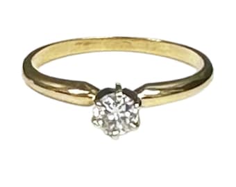 Classic Vintage Yellow Gold Solitaire Engagement Ring