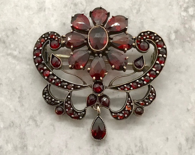 Bohemian Garnet Pin/Brooch, Garnet Pin, Antique Garnet Pin, Antique Jewelry