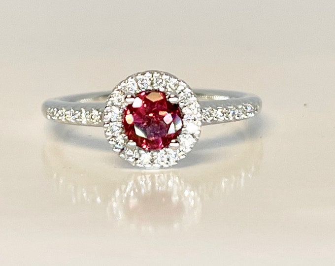 Garnet and Diamond Cocktail Ring, Garnet and Diamond Halo Ring, Halo Ring, Garnet Ring, Vintage Garnet and Diamond Ring