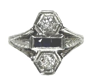 Elegant 20 Karat White Gold Art Deco Ring with Diamonds and Sapphires