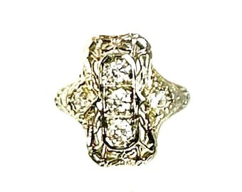Antique White Gold Filigree Diamond Ring