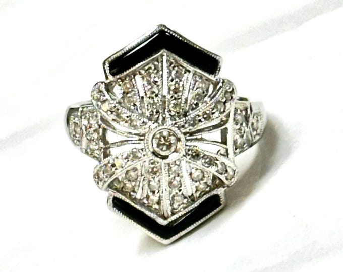 Elegant 14 Karat White Gold Diamond and Black Onyx Art Deco Style Ring