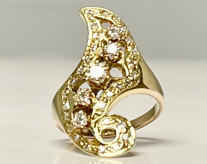 Vintage Free Form Diamond Ring, Artist Created Diamond Ring, Yellow Gold Free Form Diamond Ring