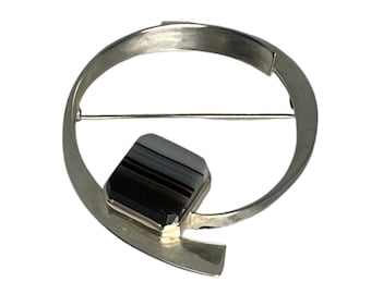 Vintage Banded Agate Brooch: Signed Sterling Silver Pin