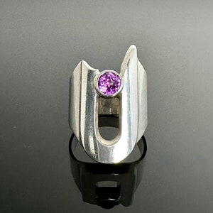 Vintage Sterling Silver Ring: Free Form Design, Purple Glass Stone