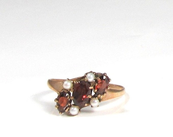 Garnet and Pearl Ring; Victorian Garnet and Pearl Ring; Victorian Ring; Antique Ring; Antique Garnet and Pearl Ring; Antique Garnet Ring