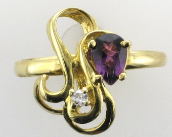 Vintage 14k Yellow Gold Amethyst Pear Ring with Diamond - 1970s
