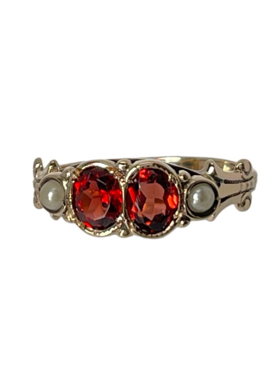 Antique Victorian Garnet and Seed Pearl Ring, Vint