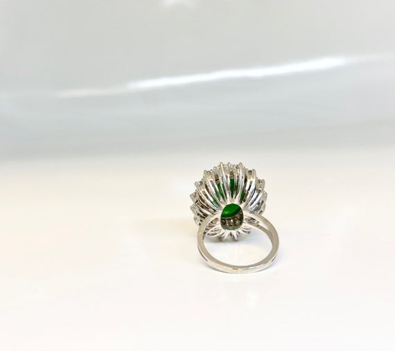 Vintage White Gold Diamond and Jade Cocktail Ring… - image 6