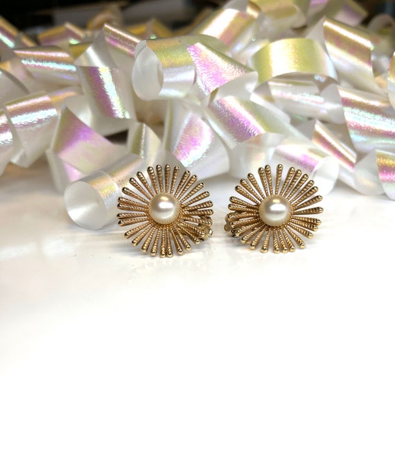 Vintage Pierced Pearl Earrings, Gold Sunburst Pea… - image 6