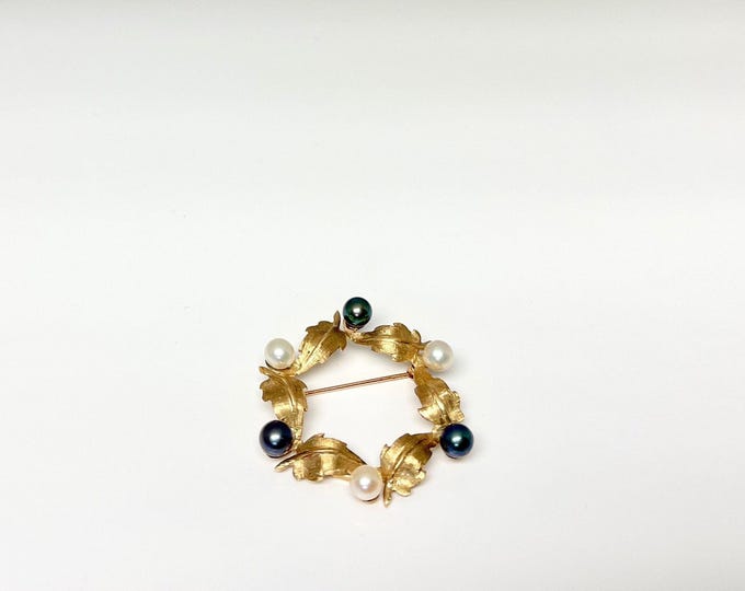 Vintage Yellow Gold Pearl Circle Pin, Circle Pin, Pearl Brooch, Vintage Pearl Brooch, Pearl Circle Brooch
