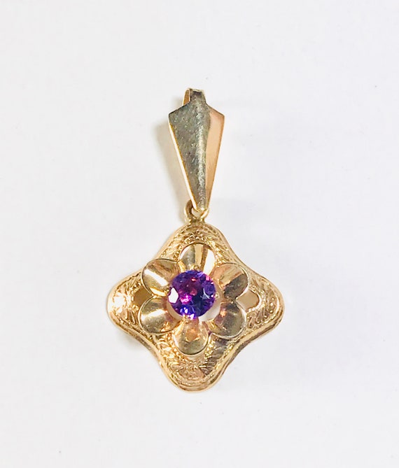 Yellow Gold Amethyst Pendant, Vintage Amethyst Pen