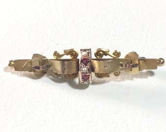 Yellow Gold Buckle Bar Pin: Antique English Brooch with Pearls & Rubies