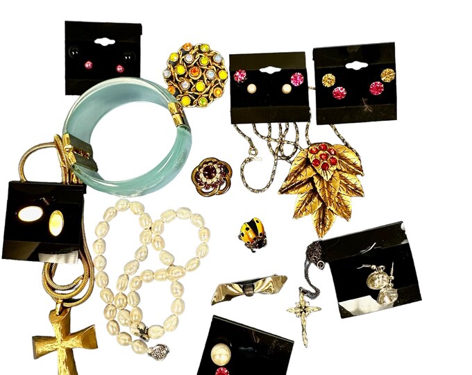 Bag Lot of Miscellaneous Jewelry Pieces - Freshwater Pearl Necklace, Sterling Bow Pin & More