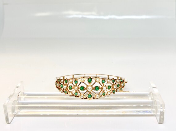 Vintage Yellow Gold Emerald and Pearl Bangle Brac… - image 3