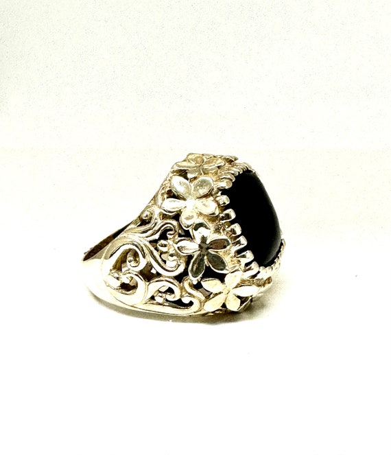 Vintage Sterling Silver Black Onyx Ring, Floral D… - image 2