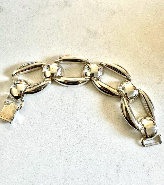 Statement Piece: Handcrafted Large Chunky Link Si… - image 10