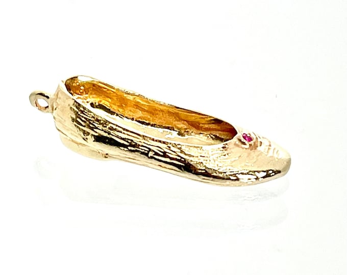 14 Karat Yellow Gold Ballet Slipper Charm or Pendant, Vintage Yellow Gold Ballet Slipper, Vintage Charm, Vintage Pendant