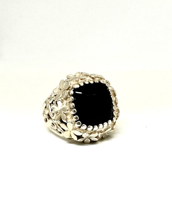 Vintage Sterling Silver Black Onyx Ring, Floral D… - image 4