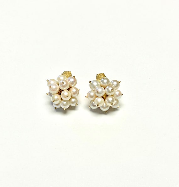 Vintage Yellow Gold Cultured Pearl Clip-On Earrin… - image 2