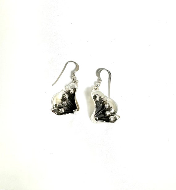 Sterling Silver Flower Motif Dangle Earrings, Vin… - image 2