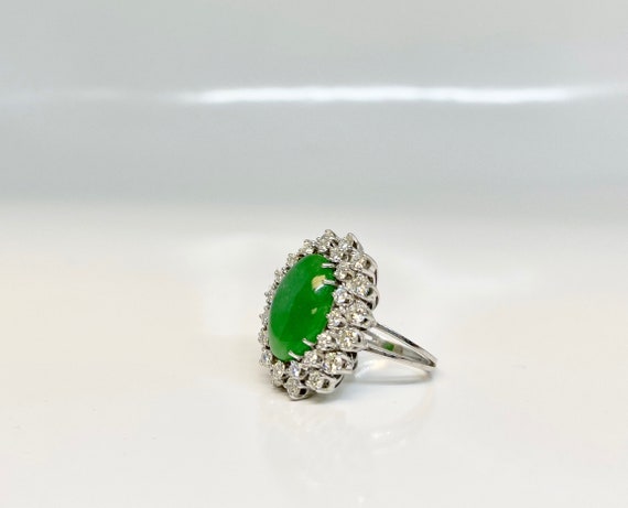 Vintage White Gold Diamond and Jade Cocktail Ring… - image 5