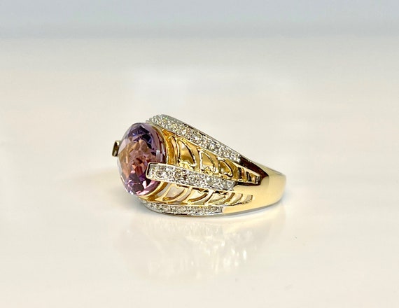 Vintage Yellow Gold Amethyst and Diamond Ring, Vi… - image 4