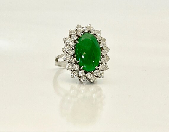 Vintage White Gold Diamond and Jade Cocktail Ring… - image 3