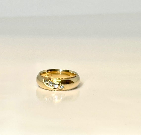 Yellow Gold Diamond Wedding Band Ring, Vintage Dia