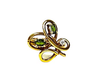 14 Karat Yellow Gold Green Sapphire and Diamond Free Form Ring