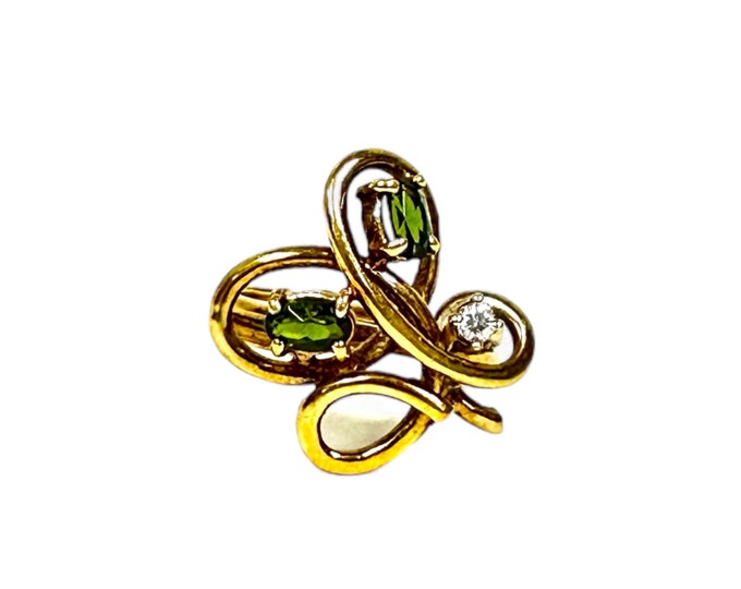 14 Karat Yellow Gold Green Sapphire and Diamond Free Form Ring