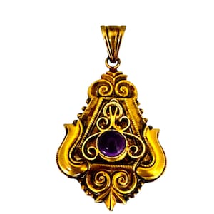 14 Karat Yellow Gold Etruscan Amethyst Pendant